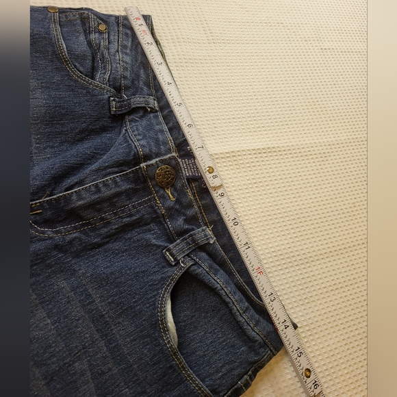 Blue Identity Women's Embroidered Bermuda Jean Shorts - Picture 8 of 10